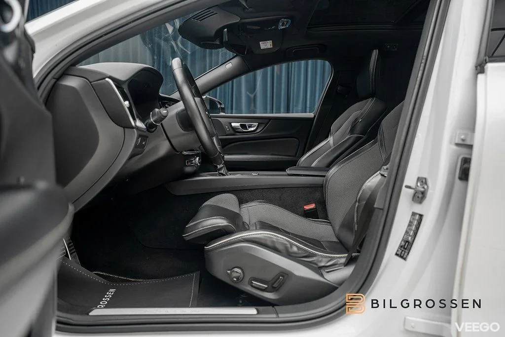 Volvo V60 Polestar Optimering T5 R-Design 3,79% Voc Pano 360 186kW