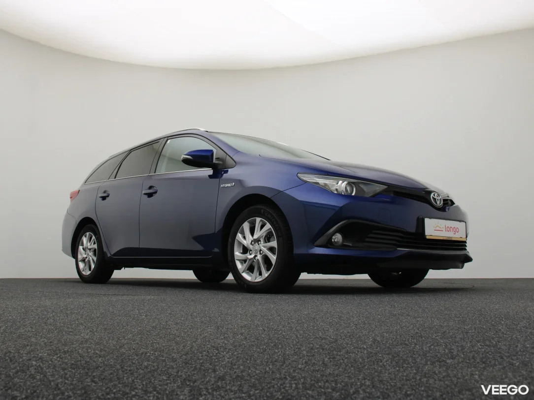 Toyota Auris 1.8 73kW