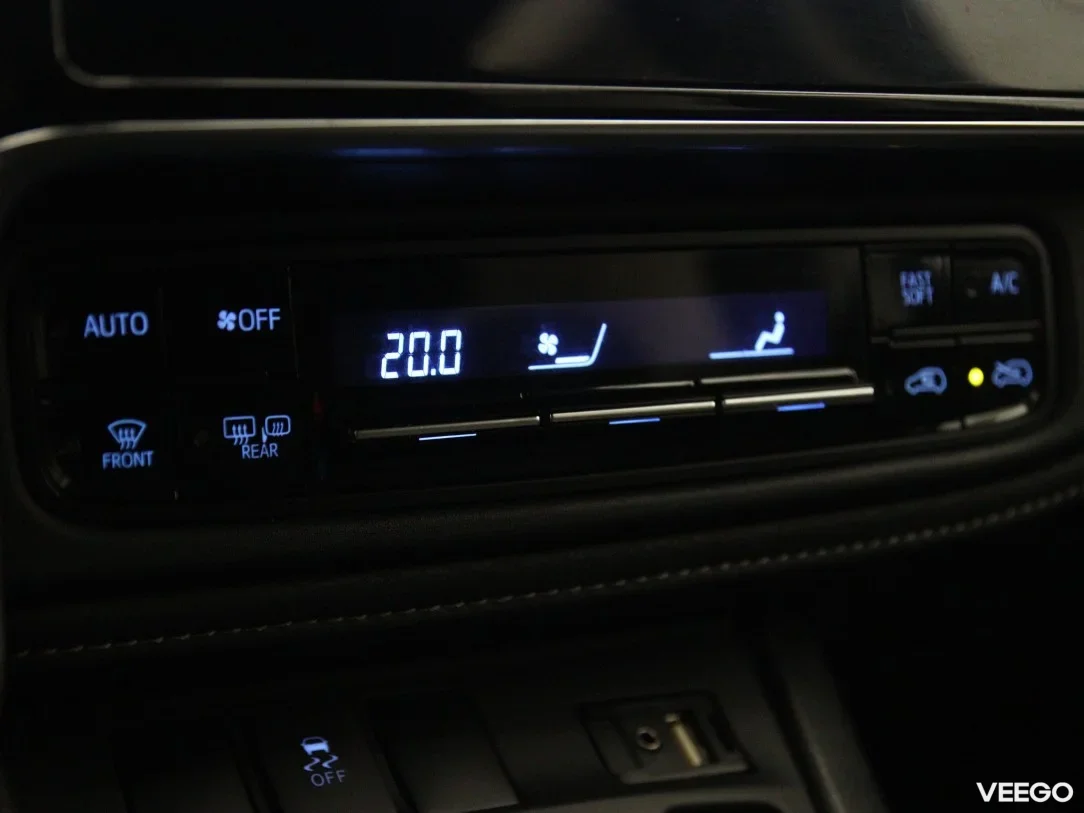 Toyota Auris 1.8 73kW