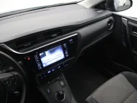 Toyota Auris 1.8 73kW thumbnail