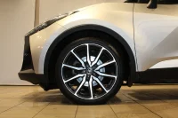 Toyota C-HR GR Sport Premiere Edition AWD-i 2 112kW thumbnail