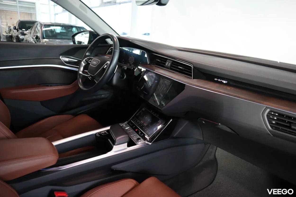 Audi e-tron 55 158kW