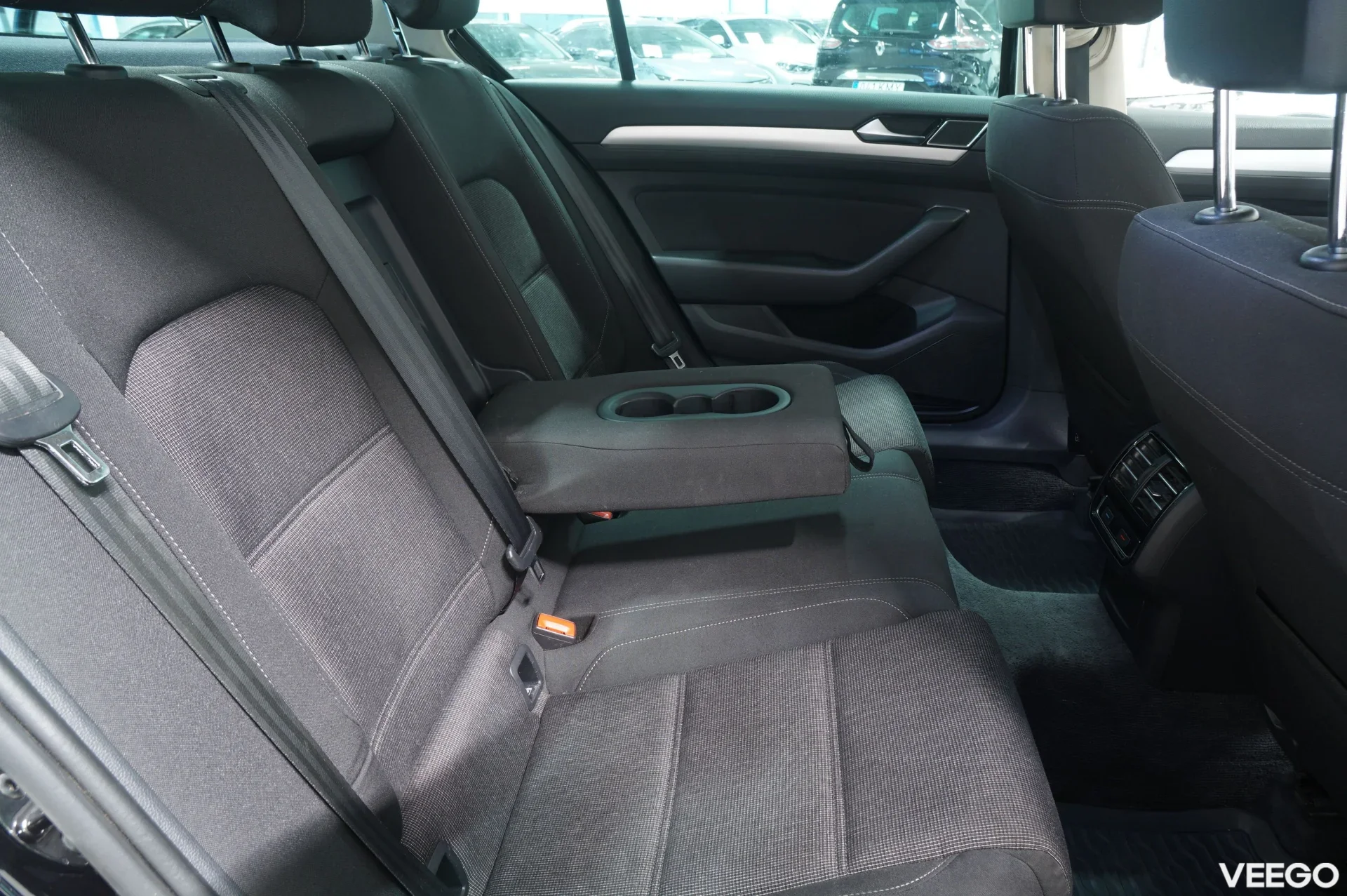 Volkswagen Passat Comfortline ACC 1.4 92kW