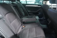 Volkswagen Passat Comfortline ACC 1.4 92kW thumbnail