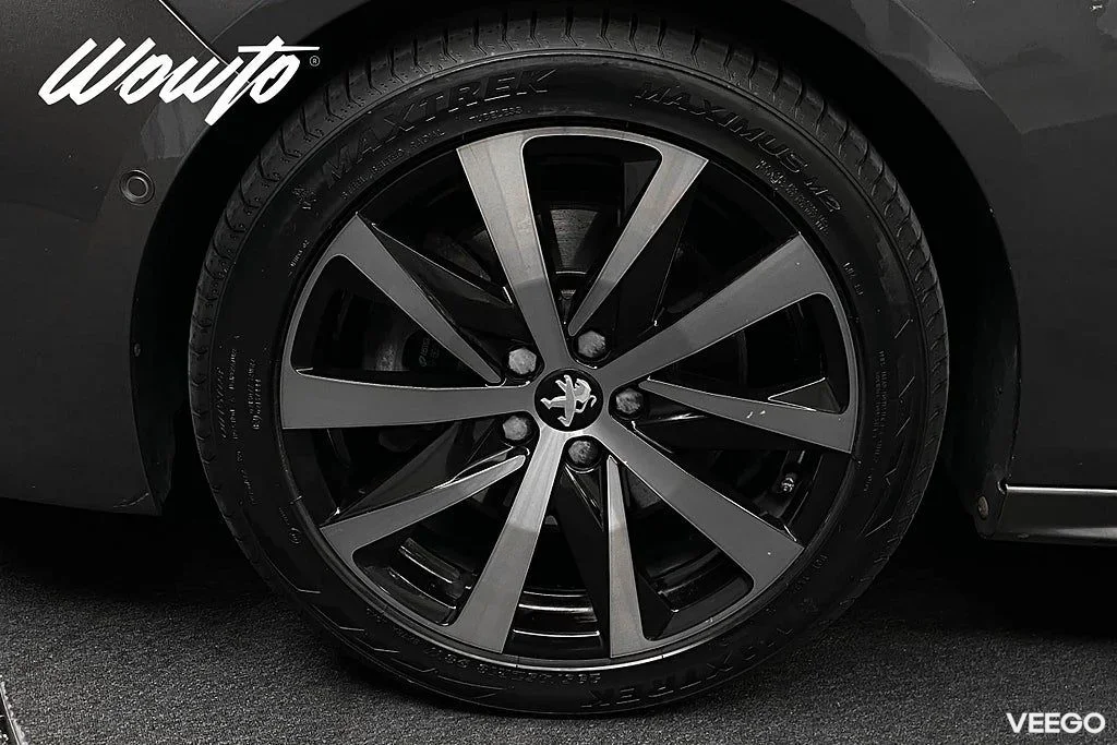 Peugeot 508 SW Hybrid 224HK GT-Line / Backkamera / Moms 165kW