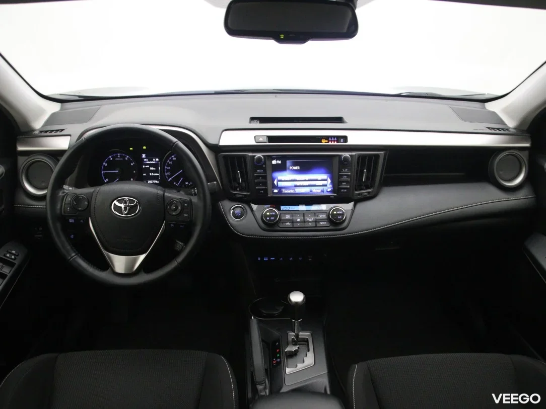 Toyota rav-4 2 112kW