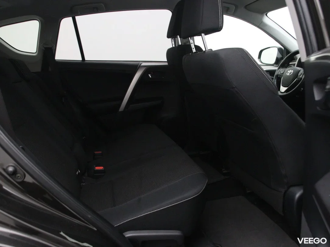 Toyota rav-4 2 112kW