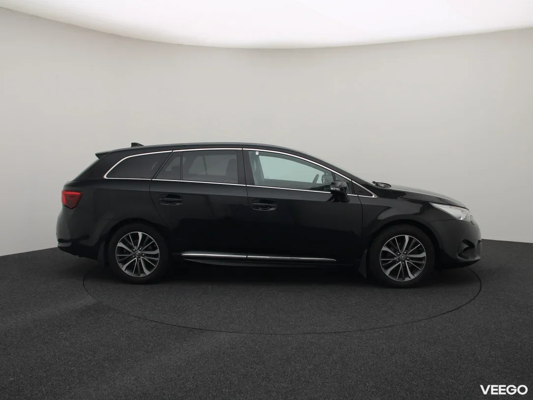 Toyota Avensis 1.8 108kW