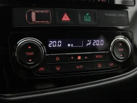 Mitsubishi Outlander 2 89kW thumbnail