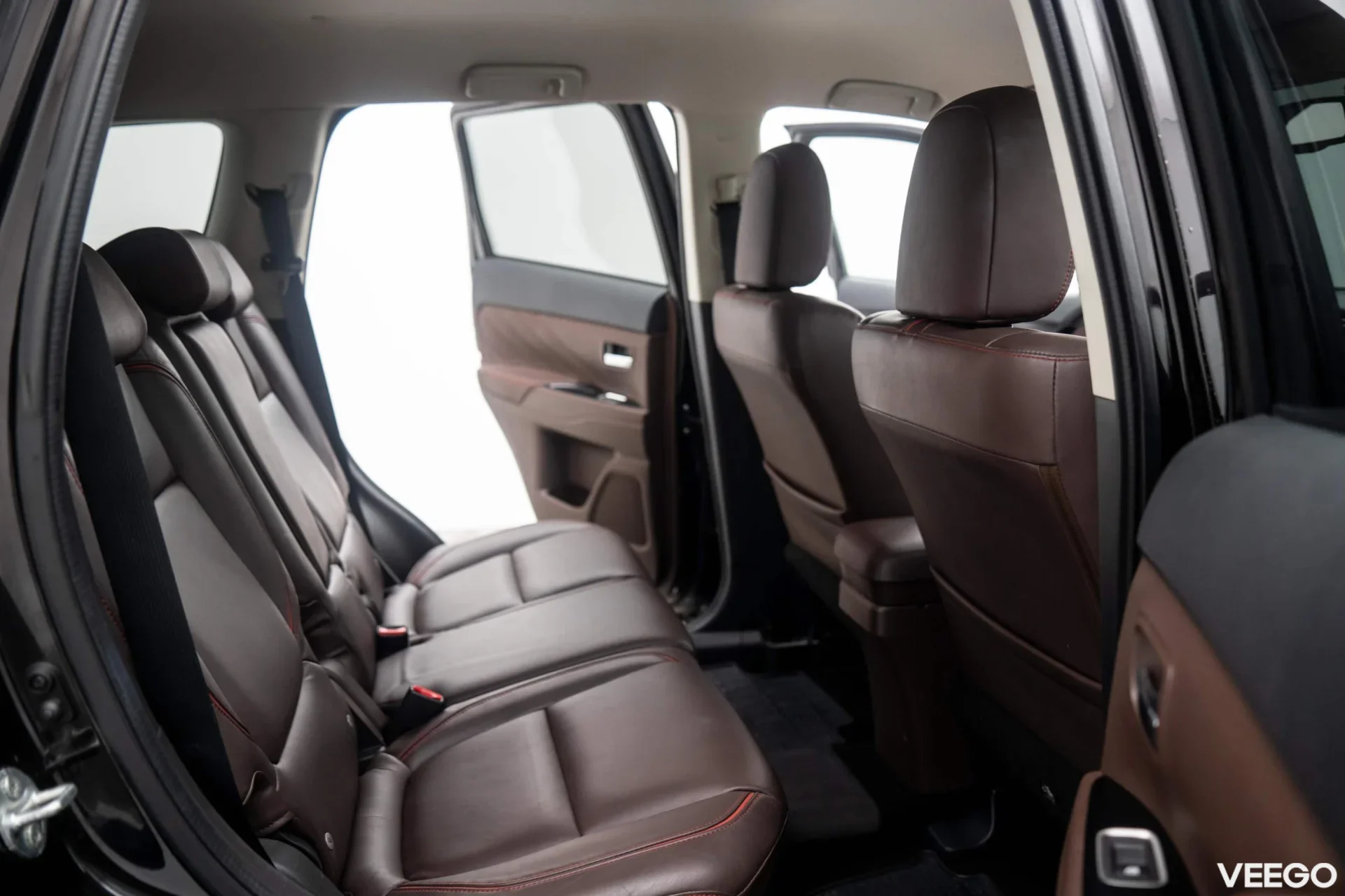 Mitsubishi Outlander Instyle Navi 4WD PHEV 2.0 149kW