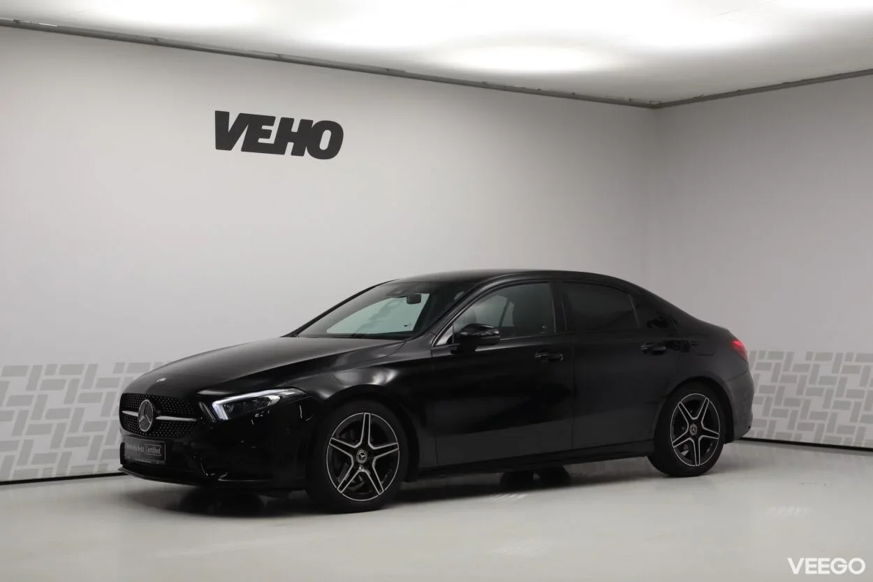 Mercedes-Benz A200 AMG 1.3 120kW