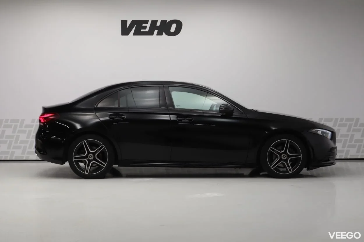 Mercedes-Benz A200 AMG 1.3 120kW