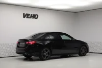 Mercedes-Benz A200 AMG 1.3 120kW thumbnail