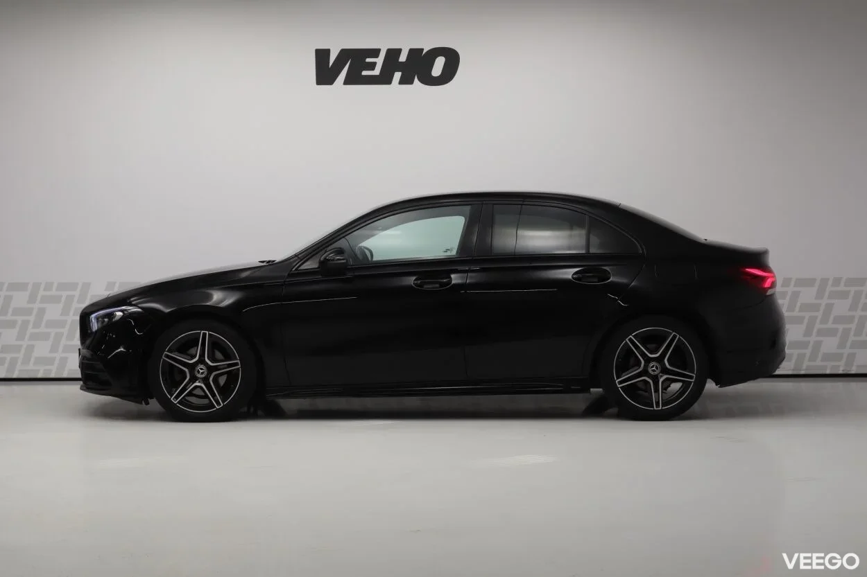 Mercedes-Benz A200 AMG 1.3 120kW