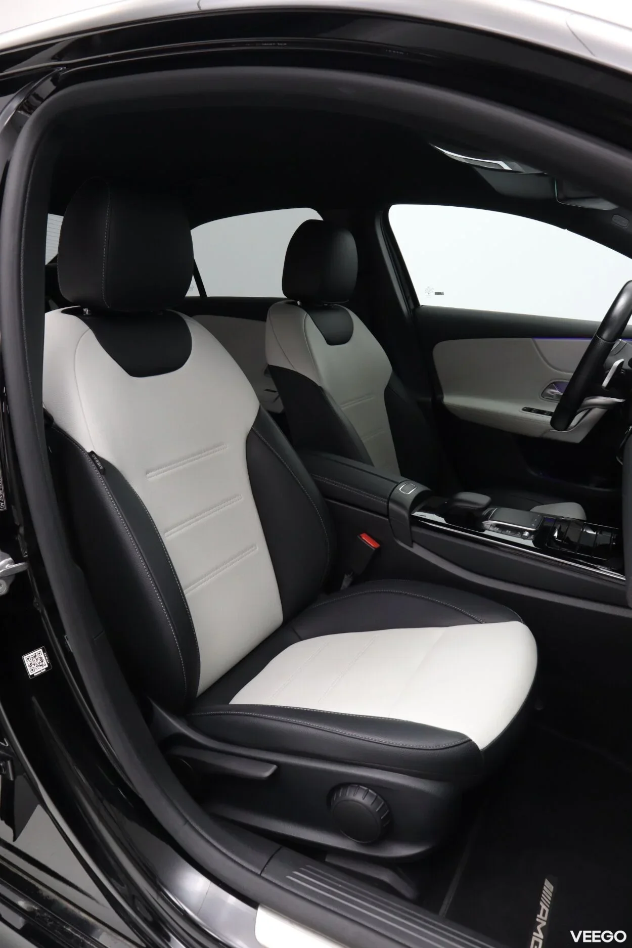 Mercedes-Benz A200 AMG 1.3 120kW