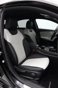 Mercedes-Benz A200 AMG 1.3 120kW thumbnail