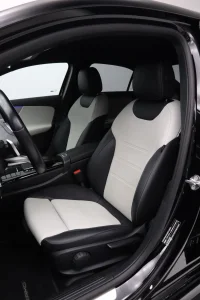 Mercedes-Benz A200 AMG 1.3 120kW thumbnail