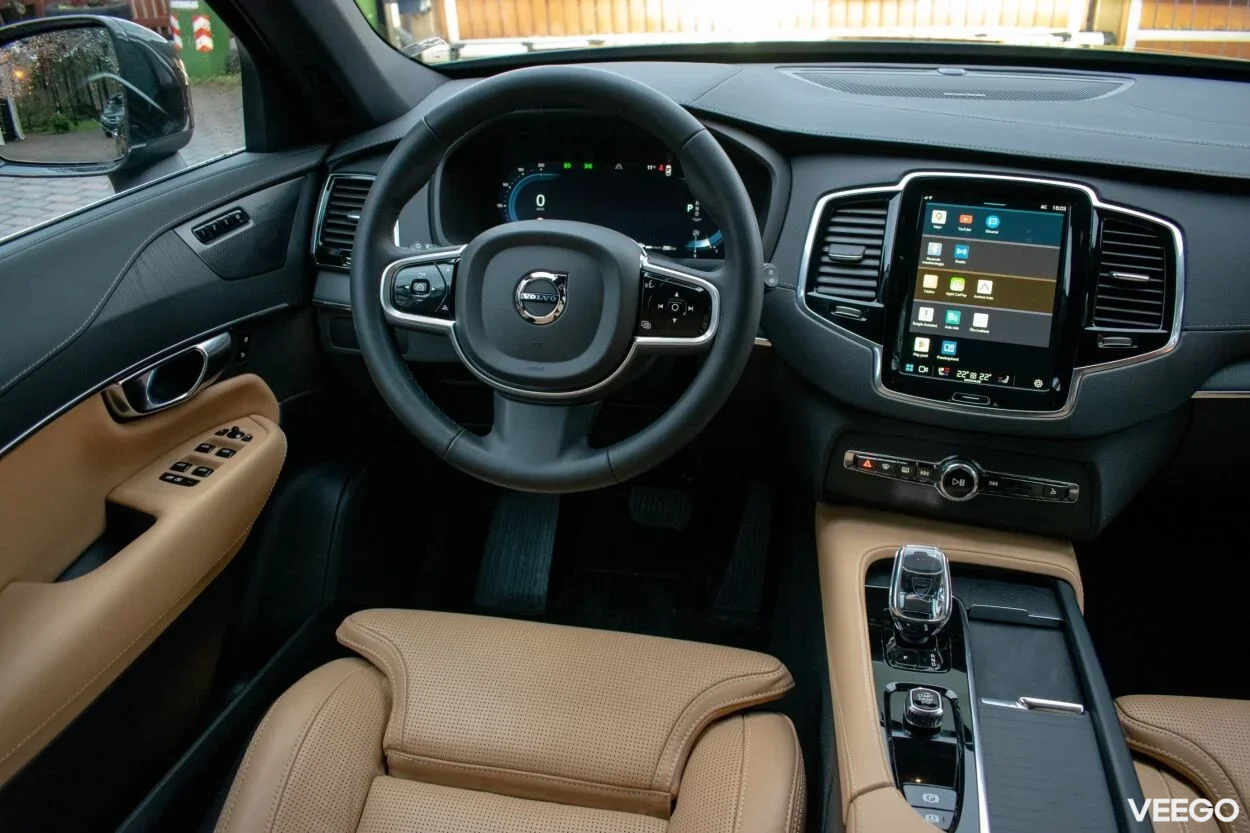 Volvo XC90 Bright PLUS Facelift Wntr PRO 2 183kW