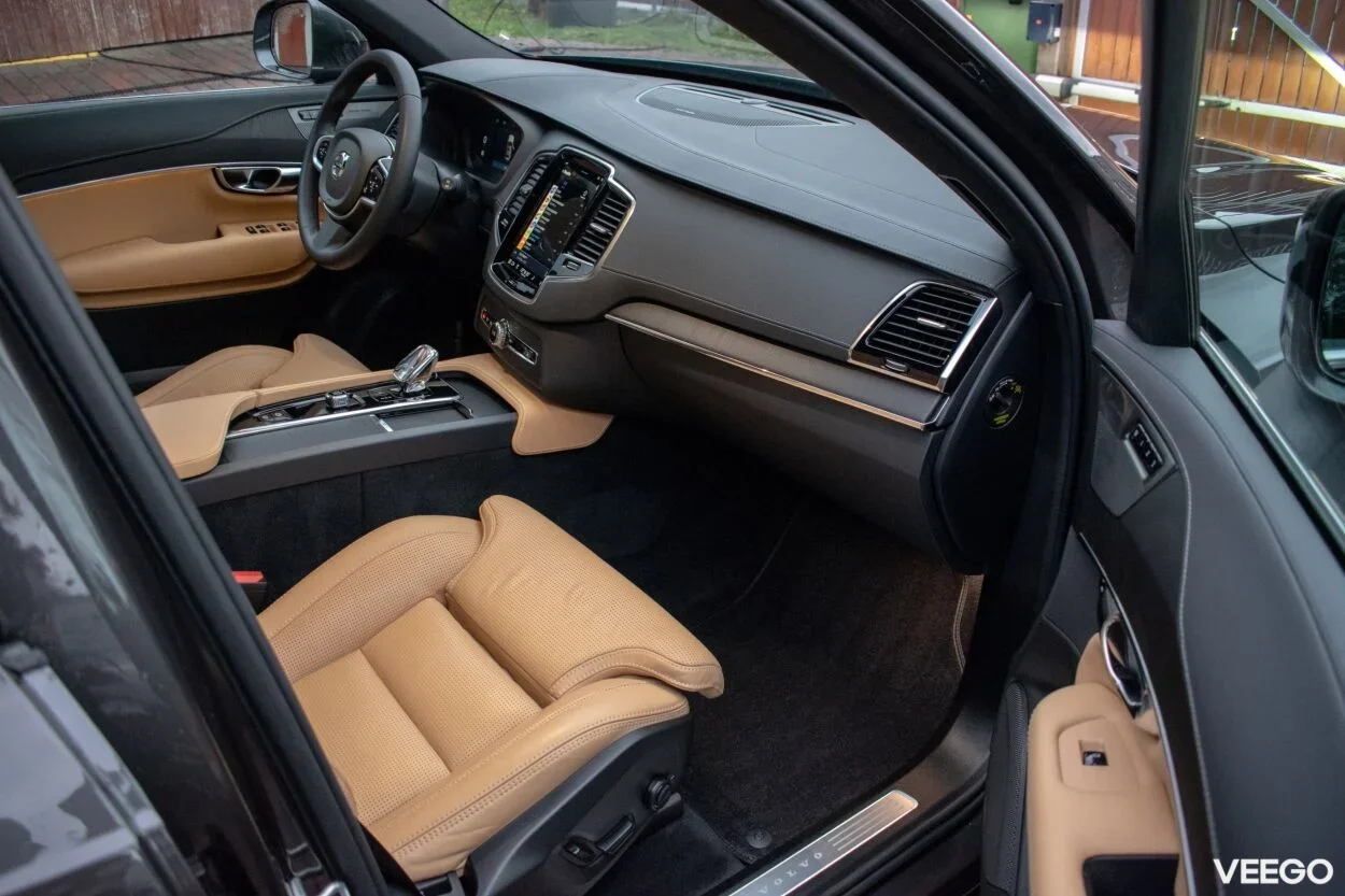 Volvo XC90 Bright PLUS Facelift Wntr PRO 2 183kW