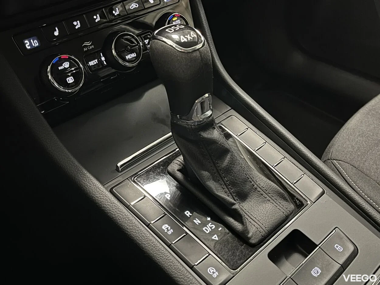 Skoda Superb HB Active FL 4x4 2 140kW