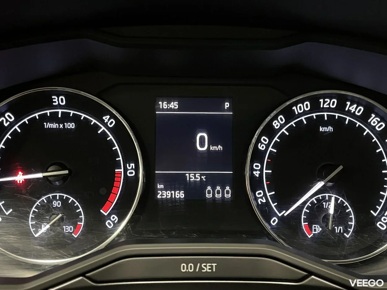 Skoda Superb HB Active FL 4x4 2 140kW