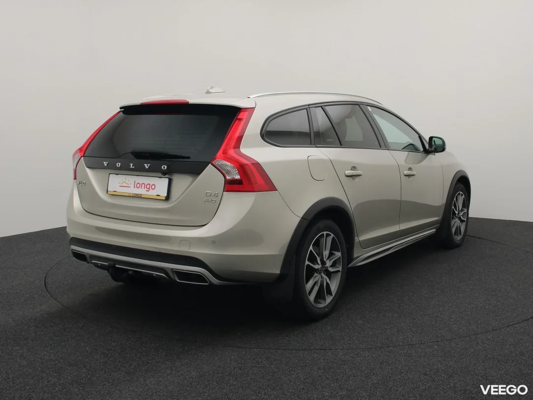 Volvo v60-cross-country 2.4 140kW