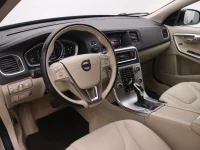 Volvo v60-cross-country 2.4 140kW thumbnail