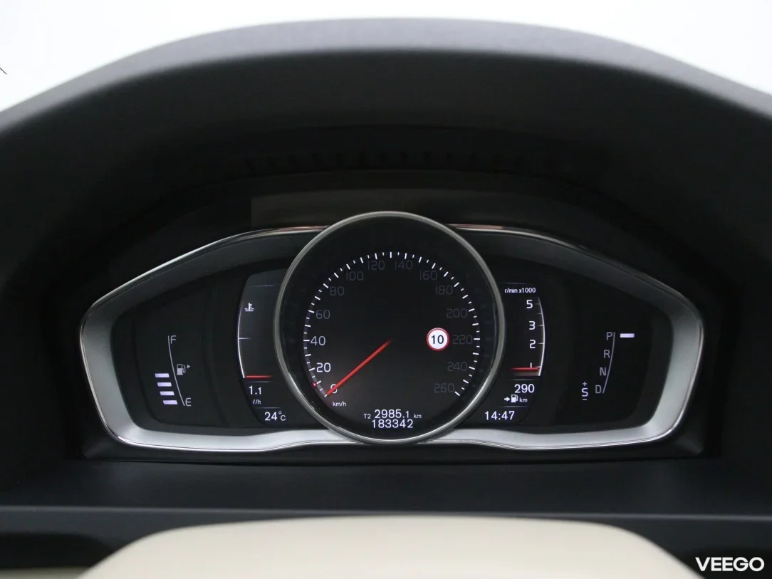 Volvo v60-cross-country 2.4 140kW