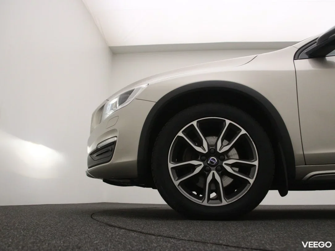 Volvo v60-cross-country 2.4 140kW