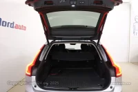Volvo V90 Cross Country T5 AWD MY2020 2 184kW thumbnail
