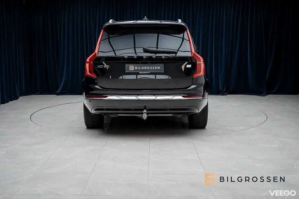 Volvo XC90 Recharge T8 AWD Ultimate 3.79 7-Sits H/K Pano 335kW