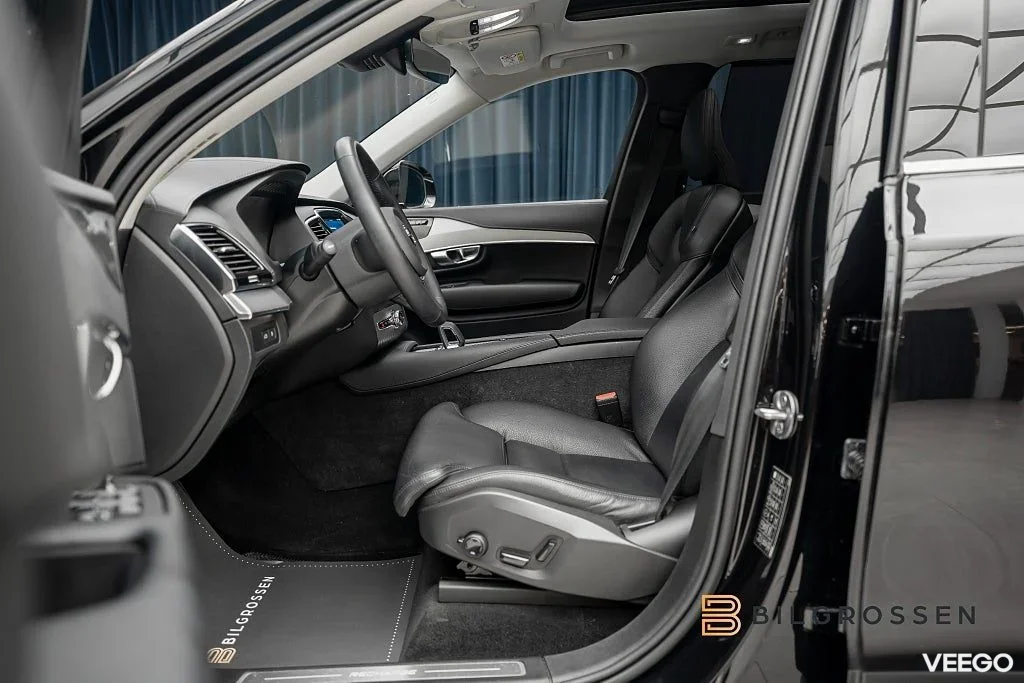 Volvo XC90 Recharge T8 AWD Ultimate 3.79 7-Sits H/K Pano 335kW