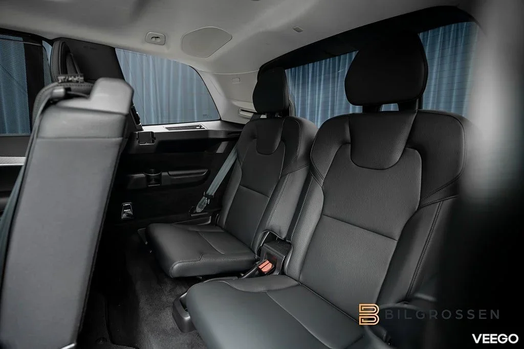 Volvo XC90 Recharge T8 AWD Ultimate 3.79 7-Sits H/K Pano 335kW