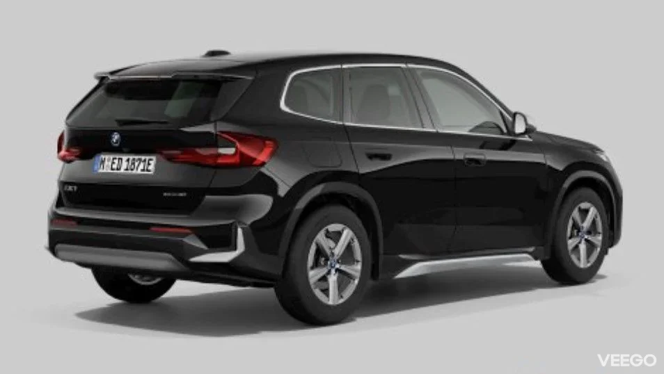 BMW iX1 xDrive30 xLine 225kW