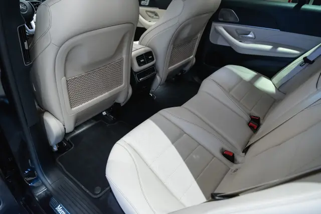 Image of Mercedes-Benz GLE 300 D 4MATIC 2.0 200kW