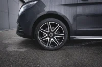 Mercedes-Benz V300 Avantgarde 4Matic AMG Line Lang 2 174kW thumbnail