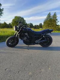 Yamaha FZX 750 0.7 69kW thumbnail