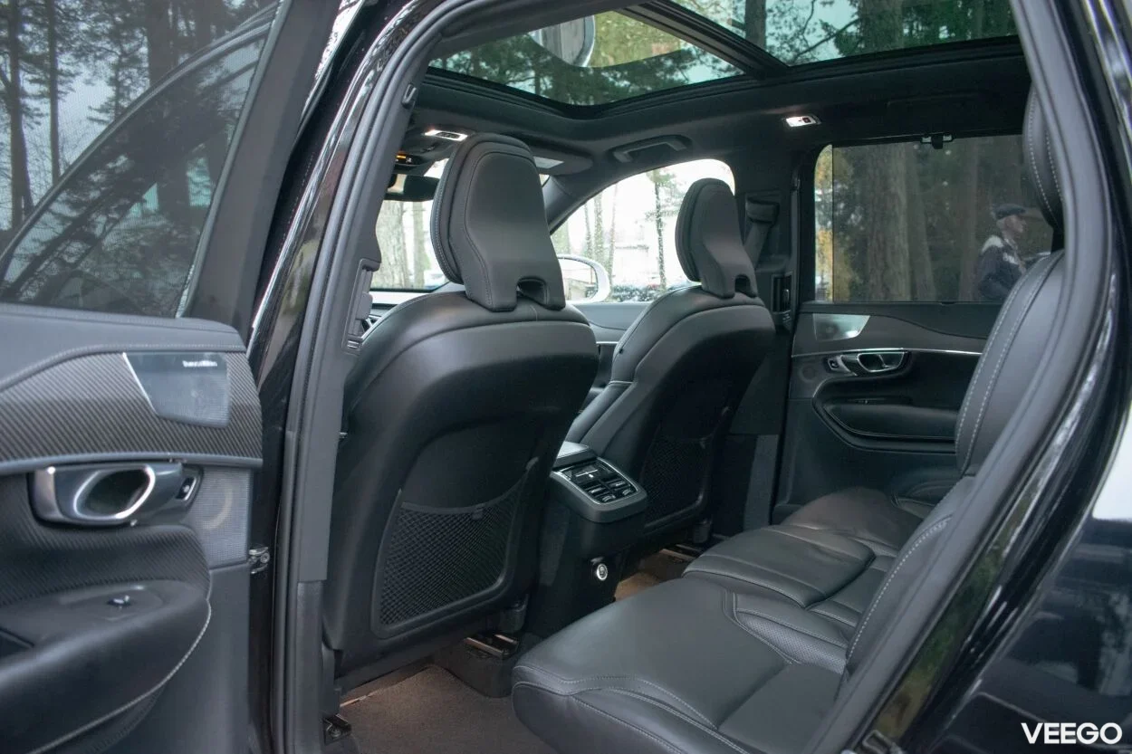 Volvo XC90 7s R-Design Xenium Intelli PRO 2 173kW