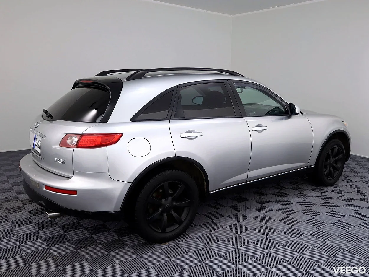 Infiniti FX35 3.5 209kW