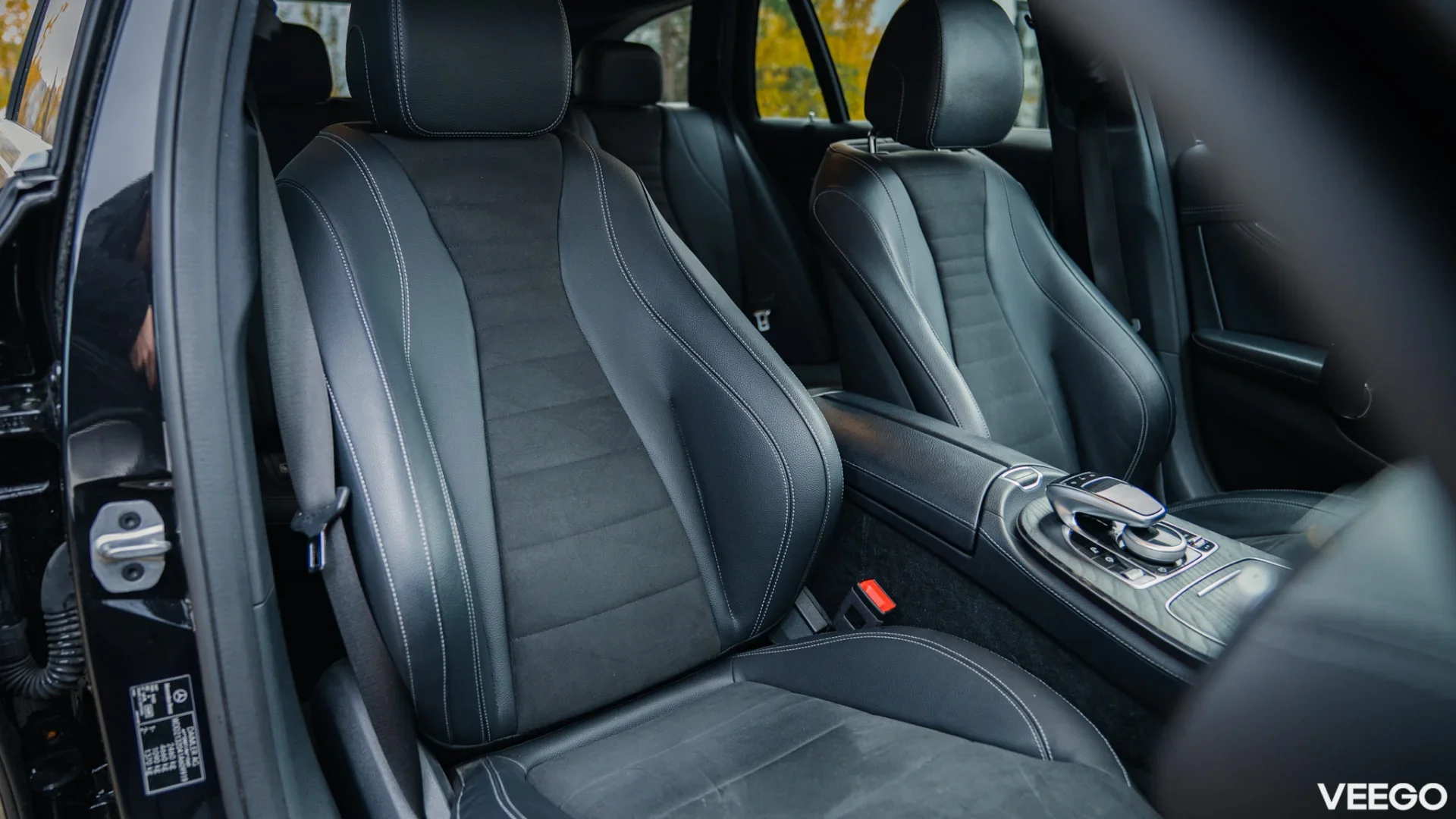 Mercedes-Benz E220 2.0 143kW