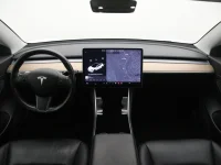 Tesla Model 3 0 208kW thumbnail
