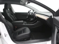 Tesla Model 3 0 208kW thumbnail