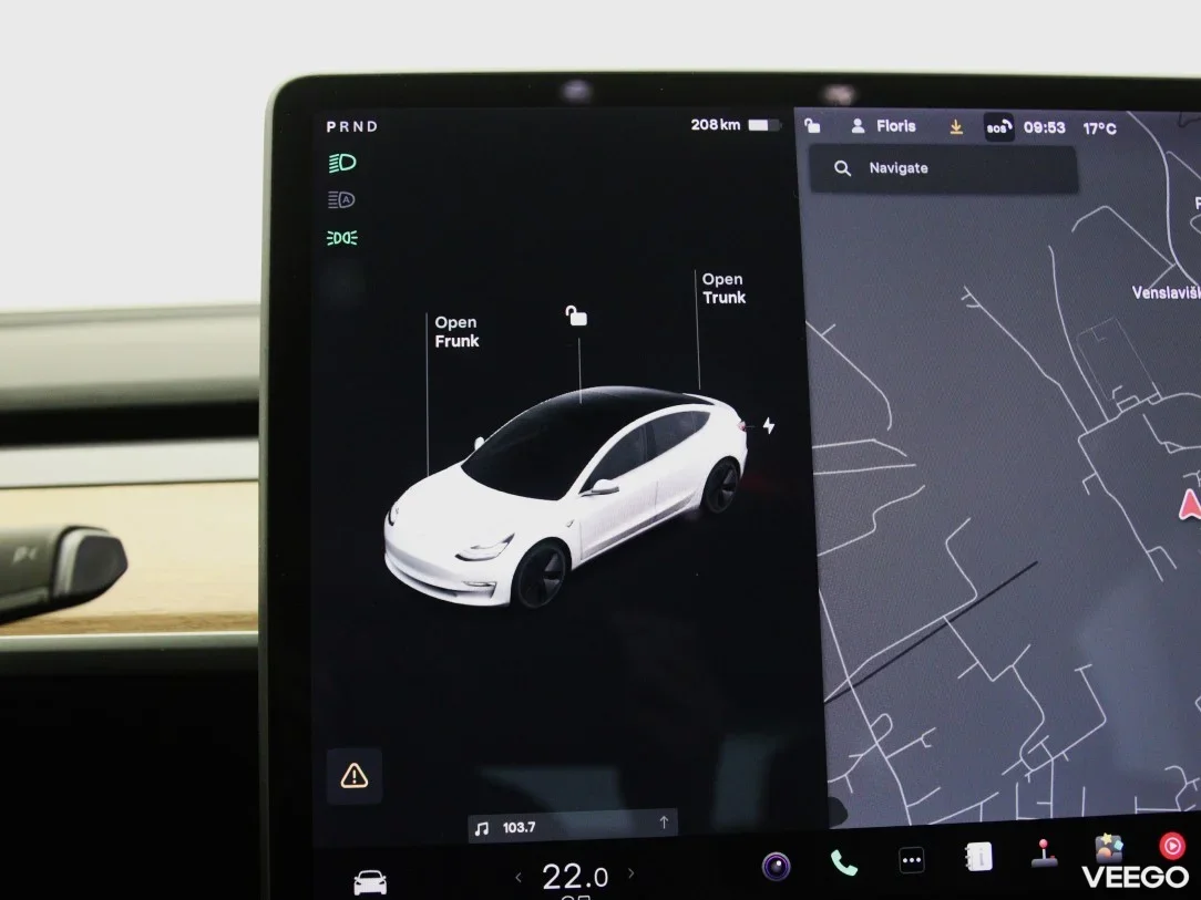 Tesla Model 3 0 208kW