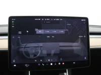 Tesla Model 3 0 208kW thumbnail