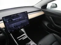 Tesla Model 3 0 208kW thumbnail