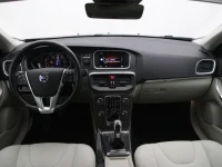 Volvo V40 2 88kW thumbnail
