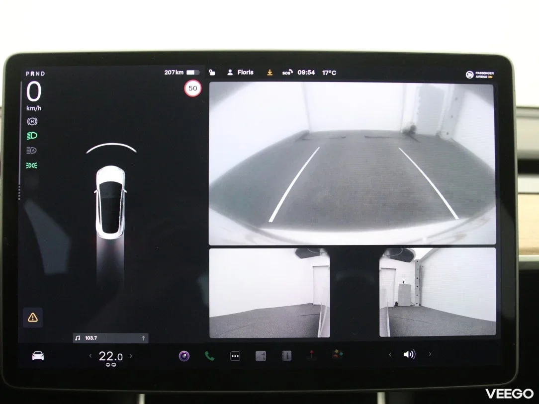 Tesla Model 3 0 208kW