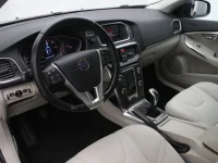 Volvo V40 2 88kW thumbnail