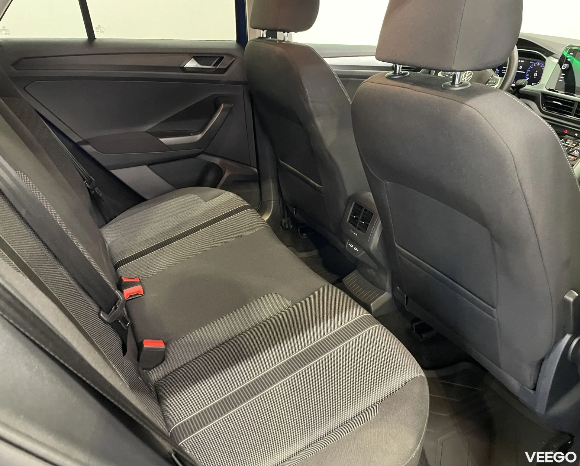 Volkswagen T-Roc - 1.5 110kW