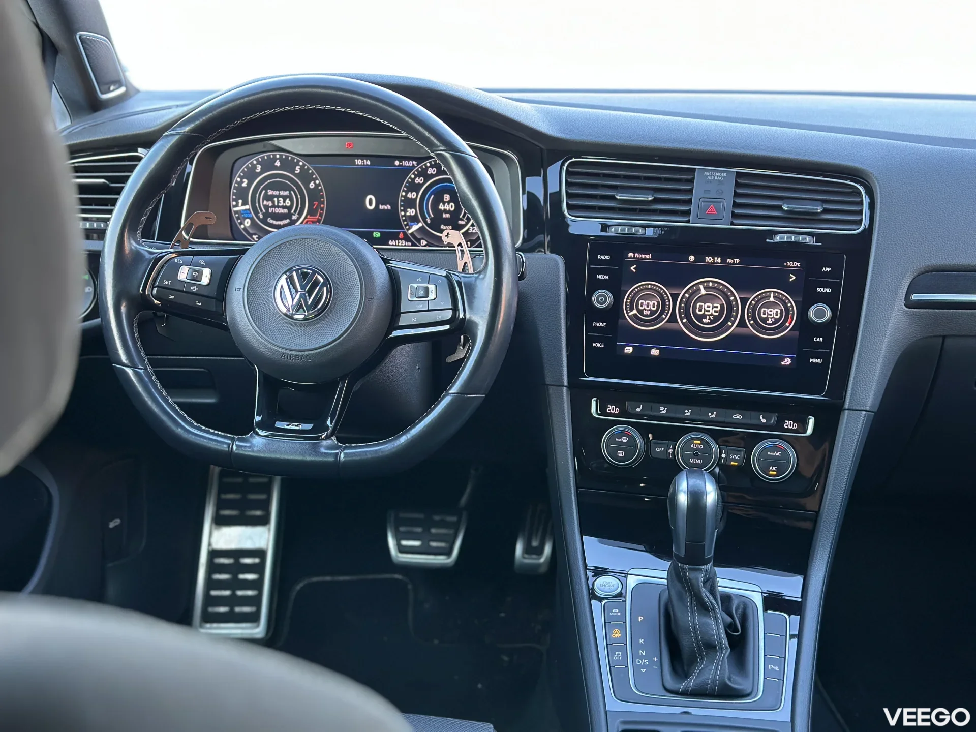 Volkswagen Golf R 2.0 221kW